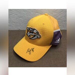 EUC Adidas NHL Nashville Predators HOCKEY FIGHTS CANCER Pontus Aberg #46 Signed